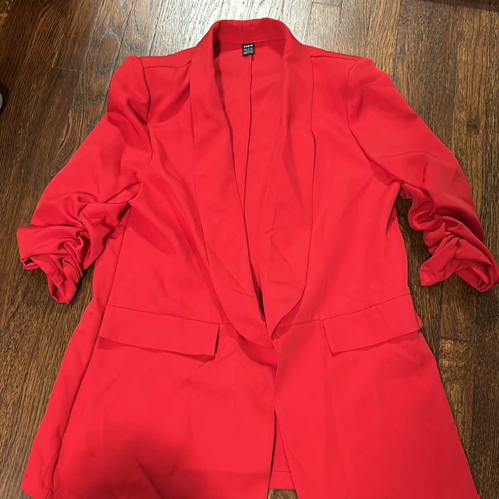 Red blazer - Picture 4 of 5